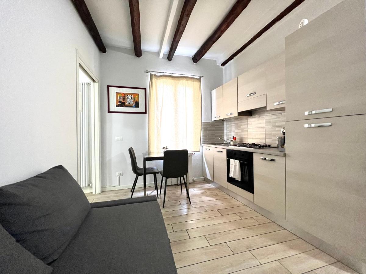 Beautiful View Navigli Apartment Milano Eksteriør billede
